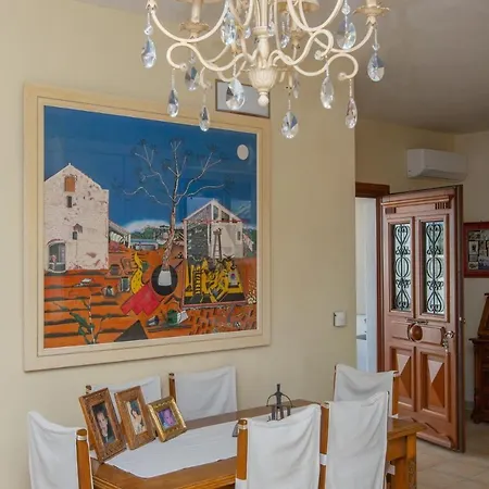 Victor Holiday home